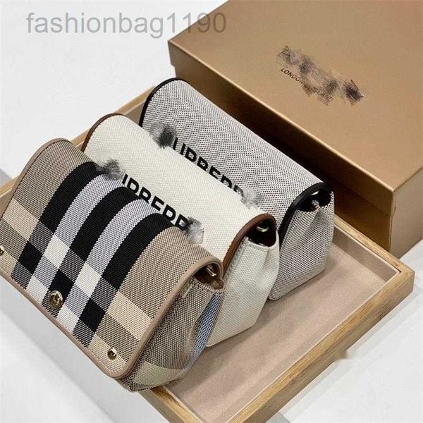 burbrerys b new women handbags tote item designer canvas single shoulder messenger bag portable small square bag versatile bag female ebn0
burbrerys b new women handbags tote item designer canvas single shoulder messenger bag portable small square bag versatile bag female ebn0