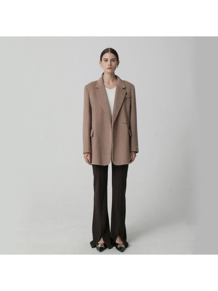 women's jackets white doublesided short wool alpaca coat women 2023 spring in outerwear loose singlebreasted suit collar woolen 230223, Black;brown
women's jackets white doublesided short wool alpaca coat women 2023 spring in outerwear loose singlebreasted suit collar woolen 230223, Black;brown