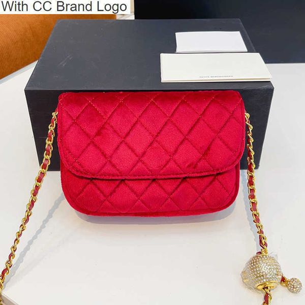 luxury cc shoulder bags classic quilted matelasse mini velour flap shoulder bags france brand gold hardware chain crossbody bag luxury desig
luxury cc shoulder bags classic quilted matelasse mini velour flap shoulder bags france brand gold hardware chain crossbody bag luxury desig