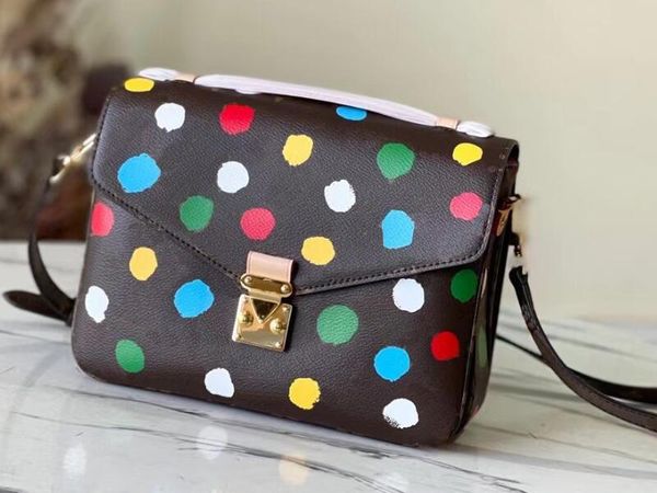 realfine bags 5a m46384 x yk pochete metis momogran canvas 3d painted dots print shoulder handbags purses for women with dust bag
realfine bags 5a m46384 x yk pochete metis momogran canvas 3d painted dots print shoulder handbags purses for women with dust bag