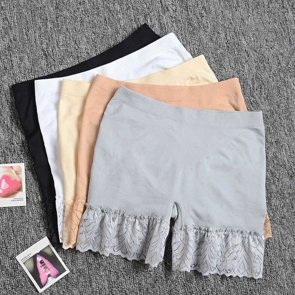 women's safety pants silver ion file anti tarnish leggings women's versatile lace pants large underwear, Black;white
women's safety pants silver ion file anti tarnish leggings women's versatile lace pants large underwear, Black;white