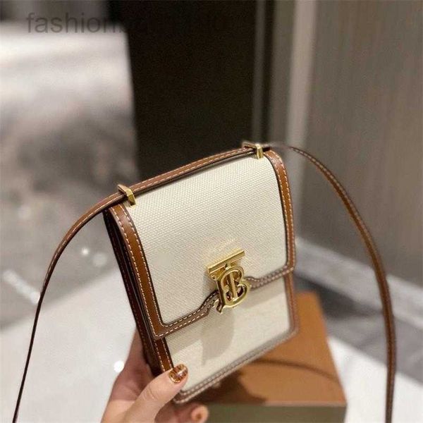 designer 2023 new burbrerys tote early spring bags womens retro mobile phone vertical lock single shoulder messenger xs6g ct8o
designer 2023 new burbrerys tote early spring bags womens retro mobile phone vertical lock single shoulder messenger xs6g ct8o