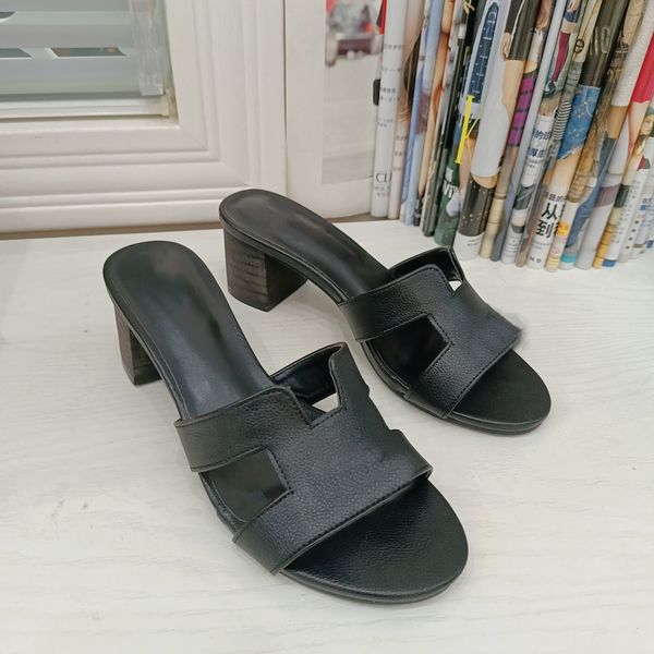 designer women sandals h high heel classic flat slippers fashion leather slides summer beach chunky sandals, Black
designer women sandals h high heel classic flat slippers fashion leather slides summer beach chunky sandals, Black