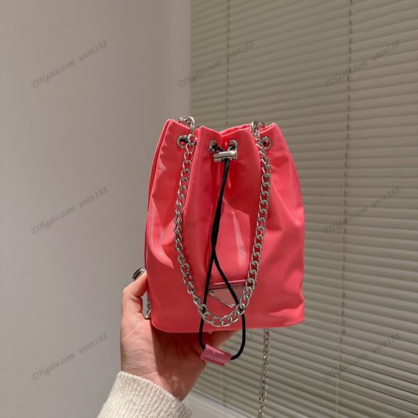 23 womens leather shoulde bags diagonal crossbody bag luxury designer triangle handbags pouch purse bucket bag 19cm
23 womens leather shoulde bags diagonal crossbody bag luxury designer triangle handbags pouch purse bucket bag 19cm