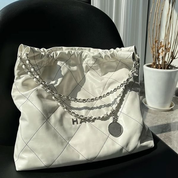 22 latest products travel women's shopping tote leather garbage bag clutch simple retro classic fashion luxury women's menswear de
22 latest products travel women's shopping tote leather garbage bag clutch simple retro classic fashion luxury women's menswear de