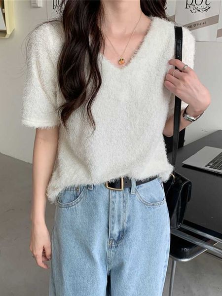 women's t-shirt alien kitty loose-fitting v-neck soft t-shirts summer all match short sleeves 2022 ol solid chic tees l230223, White
women's t-shirt alien kitty loose-fitting v-neck soft t-shirts summer all match short sleeves 2022 ol solid chic tees l230223, White