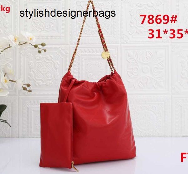 2023 new designers shoulder bag soft leather 2-in-1 for women chest lady tote chains presbyopic purse messenger 0223v23
2023 new designers shoulder bag soft leather 2-in-1 for women chest lady tote chains presbyopic purse messenger 0223v23