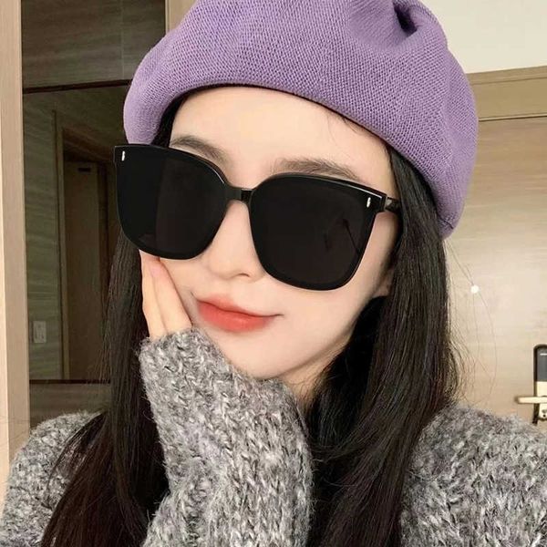 new sunglasses fashion trend square transparent sunglasses korean version large frame thin net red street shooting glasses, White;black
new sunglasses fashion trend square transparent sunglasses korean version large frame thin net red street shooting glasses, White;black