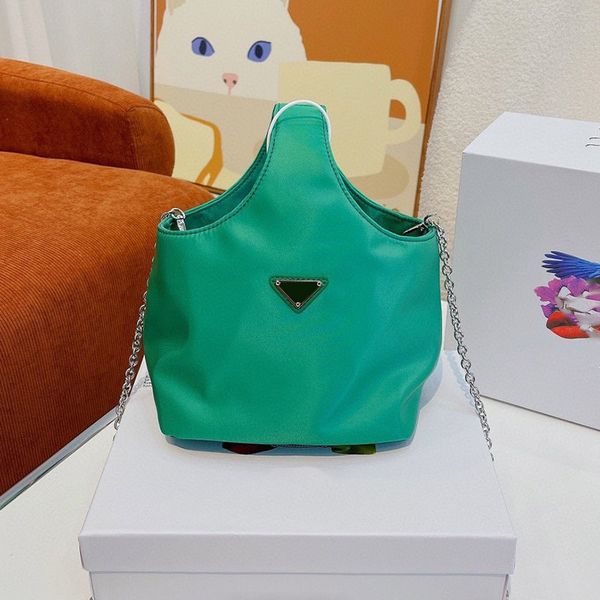 bags totes handbag designer bag women classic imitation brand nylon one-shoulder chain bucket bag versatile commuting party dinner bride pur
bags totes handbag designer bag women classic imitation brand nylon one-shoulder chain bucket bag versatile commuting party dinner bride pur