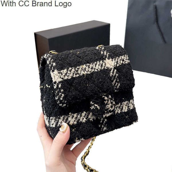 luxury cc shoulder bags classic cf flap tweed mini crossbody france brand fashion quilted matelasse chain women serial number purse design 0
luxury cc shoulder bags classic cf flap tweed mini crossbody france brand fashion quilted matelasse chain women serial number purse design 0