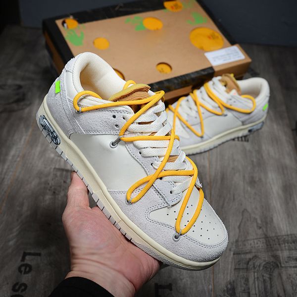 2023 running shoes trainers sports sneakers panda pink team green white black georgetown sail dunked coast low strangelove gai men women, White;red
2023 running shoes trainers sports sneakers panda pink team green white black georgetown sail dunked coast low strangelove gai men women, White;red