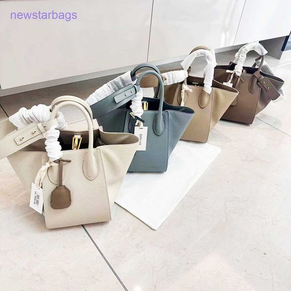 7a quality designer herme picotin lock bags for sale rabeanco small wing cabbage basket women's large capacity shoulder cow leather mes
7a quality designer herme picotin lock bags for sale rabeanco small wing cabbage basket women's large capacity shoulder cow leather mes