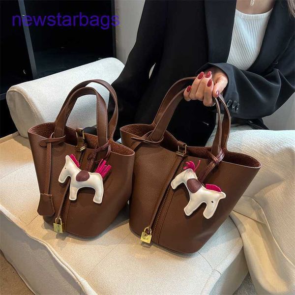 designer herme picotin lock bags for sale girl 2023 new style vegetable basket fashion large capacity portable bucket texture button mother
designer herme picotin lock bags for sale girl 2023 new style vegetable basket fashion large capacity portable bucket texture button mother