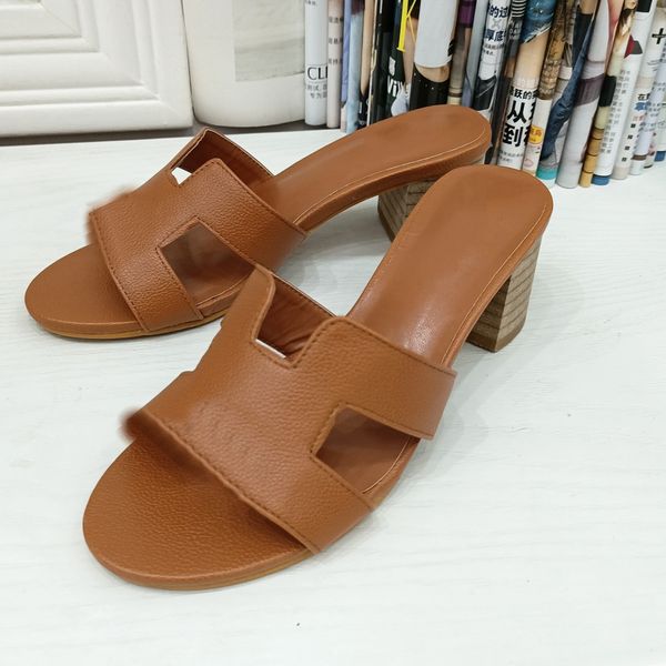 designer women sandals h high heel classic flat slippers fashion leather slides summer beach chunky sandals, Black
designer women sandals h high heel classic flat slippers fashion leather slides summer beach chunky sandals, Black
