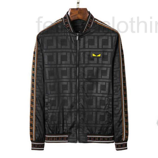 men's jackets designer 2022 new mens hip hop windbreaker fashion thin coats with letters men women streetwear waterproof outerwear coat, Black;brown
men's jackets designer 2022 new mens hip hop windbreaker fashion thin coats with letters men women streetwear waterproof outerwear coat, Black;brown