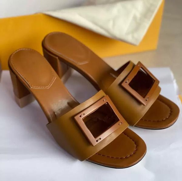 luxurys fendyity women famous shoes summer baguette sandals slides beach casual fashion flip flops hollow rubber slippers 2dd0
luxurys fendyity women famous shoes summer baguette sandals slides beach casual fashion flip flops hollow rubber slippers 2dd0