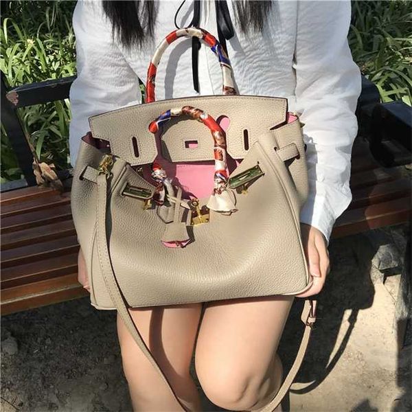 herms birkin bags fashion bag with color matching inside litchi pattern layer of cowhide celebrities portable contrast leisure womens tide
herms birkin bags fashion bag with color matching inside litchi pattern layer of cowhide celebrities portable contrast leisure womens tide