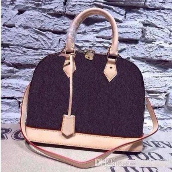 women's handbag alma bb shell bag handle cute bag damier ebene crossbody bag patent leather230o
women's handbag alma bb shell bag handle cute bag damier ebene crossbody bag patent leather230o