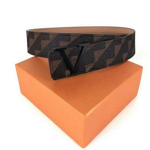 men belts classic fashion luxury casual letter smooth buckle womens mens leather belt, Black;brown 
men belts classic fashion luxury casual letter smooth buckle womens mens leather belt, Black;brown