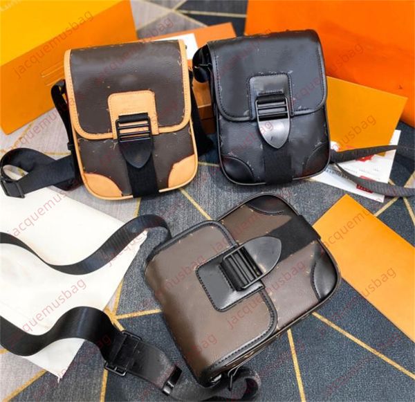 s-lock vertical bag men mobile phone bags 4a designer shoulder crossbody wallet women luxurious letter messenger purse mini pouch flip hasp
s-lock vertical bag men mobile phone bags 4a designer shoulder crossbody wallet women luxurious letter messenger purse mini pouch flip hasp