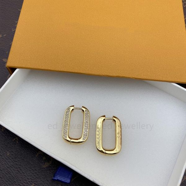 luxury designer brand hoop gold earrings letters women's party wedding couple gifts jewelry 925 silver, Golden;silver
luxury designer brand hoop gold earrings letters women's party wedding couple gifts jewelry 925 silver, Golden;silver