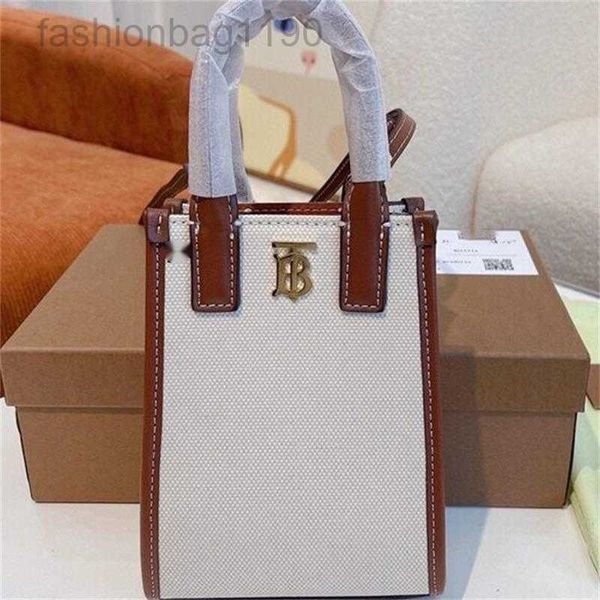 new new 2023 tote designers summer handbags burbrerys fashion versatile dual purpose white canvas women's ba e3gd
new new 2023 tote designers summer handbags burbrerys fashion versatile dual purpose white canvas women's ba e3gd