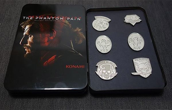 pins brooches game mgs 5 metal gear solid v the phantom pain badges set with iron box collectibles accessories 6pcs set 230223, Gray
pins brooches game mgs 5 metal gear solid v the phantom pain badges set with iron box collectibles accessories 6pcs set 230223, Gray