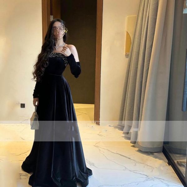 black velour evening dresses 2023 modern strapless sleeveless beading prom gowns a-line floor length vestidos de ocasion formales, Black;red
black velour evening dresses 2023 modern strapless sleeveless beading prom gowns a-line floor length vestidos de ocasion formales, Black;red