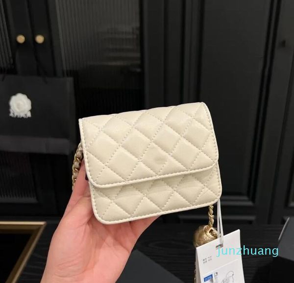 classical bag designer mini crossbody bags luxury brand golden shoulder bag banquet shopping 223 leisure business package 2022 12/10/4cm
classical bag designer mini crossbody bags luxury brand golden shoulder bag banquet shopping 223 leisure business package 2022 12/10/4cm