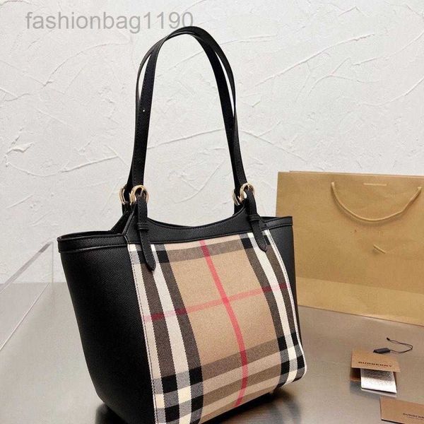 tote designer burbrerys woman handbags 2023 spring new women's classic canvas checked shopping bag tote large capacity shoulder du5m
tote designer burbrerys woman handbags 2023 spring new women's classic canvas checked shopping bag tote large capacity shoulder du5m