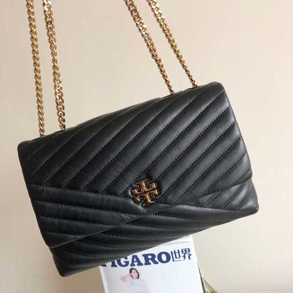 1pcs bags for women 49%off series soft small striped shoulder diagonal chain bag messenger handbags female fashion
1pcs bags for women 49%off series soft small striped shoulder diagonal chain bag messenger handbags female fashion