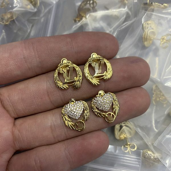 europe america fashion style lady women simplicity dangles earrings titanium steel hollow out full diamond v initials stud earrings 3 color, Silver
europe america fashion style lady women simplicity dangles earrings titanium steel hollow out full diamond v initials stud earrings 3 color, Silver