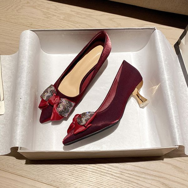 dress shoes spring and autumn fashion female fine pumps tip women's slip-on high-heeled dy3810 230223, Black
dress shoes spring and autumn fashion female fine pumps tip women's slip-on high-heeled dy3810 230223, Black