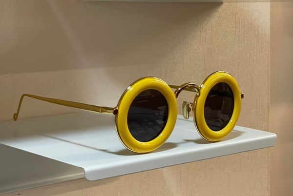 gold yellow round sunglasses chunky frame party sun shades women men designers sunglasses sunnies uv400 eyewear with box, White;black
gold yellow round sunglasses chunky frame party sun shades women men designers sunglasses sunnies uv400 eyewear with box, White;black
