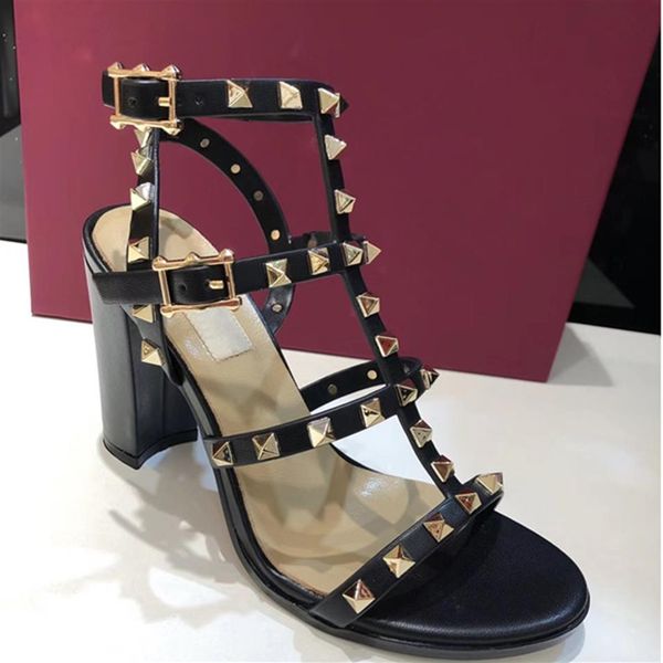 new 2018 new european women's rivets sandals with 9 5 cm high rivets fashion sandals 6 color sizes 35-412221, Black
new 2018 new european women's rivets sandals with 9 5 cm high rivets fashion sandals 6 color sizes 35-412221, Black