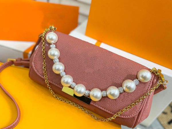 luxurys bag designers bag pearl chain womens messenger menbags bags women bag mens shoulder lady totes purse handbags crossbody bags purse
luxurys bag designers bag pearl chain womens messenger menbags bags women bag mens shoulder lady totes purse handbags crossbody bags purse