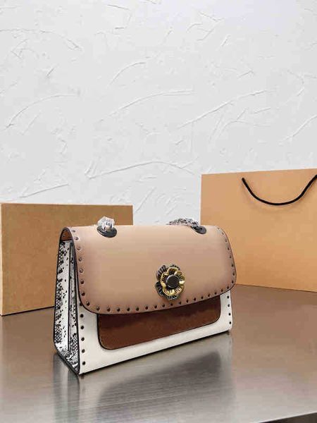 shoulder bags bag camera shoulder luxury designer brand fashion bags handbags highs quality letter mobile phone purse women wallet cross bod
shoulder bags bag camera shoulder luxury designer brand fashion bags handbags highs quality letter mobile phone purse women wallet cross bod