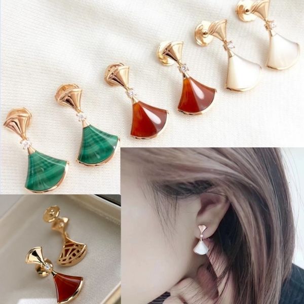 stud european and american senior carnelian fritillary skirt earrings 925 silver gold plated ladies fashion trend brand jewelry gift 230223, Golden;silver
stud european and american senior carnelian fritillary skirt earrings 925 silver gold plated ladies fashion trend brand jewelry gift 230223, Golden;silver