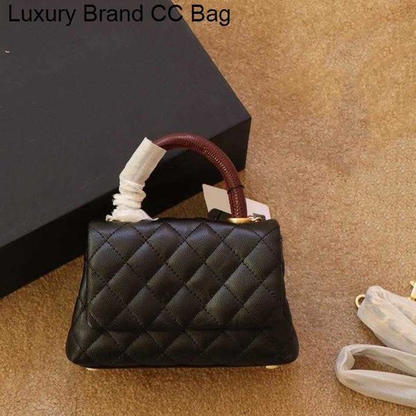 cc shoulder bags 2023classic mini flap caviar handle totes bags calfskin genuine leather multi pochette gold metal hardware matelasse crossb
cc shoulder bags 2023classic mini flap caviar handle totes bags calfskin genuine leather multi pochette gold metal hardware matelasse crossb