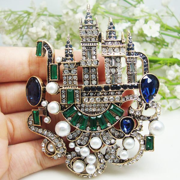 pins brooches woman s vintage blue castle pendant brooch pin crystal gifts 230223, Gray
pins brooches woman s vintage blue castle pendant brooch pin crystal gifts 230223, Gray