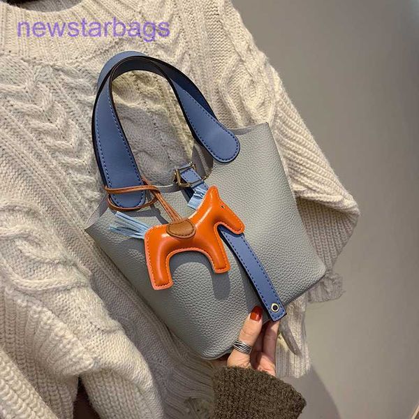 designer herme picotin lock bags for sale small bag women's 2023 new fashion korean version versatile messenger one shoulder girl'
designer herme picotin lock bags for sale small bag women's 2023 new fashion korean version versatile messenger one shoulder girl'