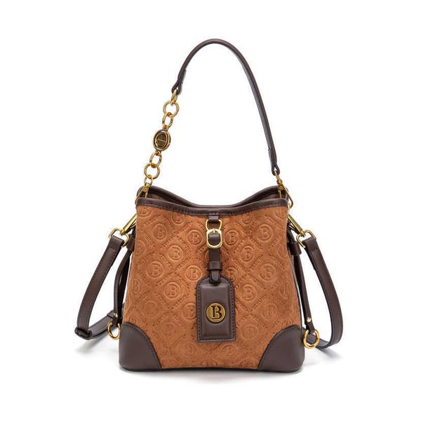 luxury women shoulder bags designer women's leather bag crossbody versatile handbag messenger handbags 2023
luxury women shoulder bags designer women's leather bag crossbody versatile handbag messenger handbags 2023