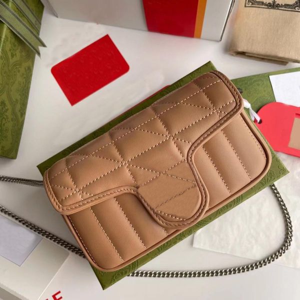 luxurys designers handbag women bag ladies composite leather bag messenger shoulder purse chain with card holder slot clutch female purse
luxurys designers handbag women bag ladies composite leather bag messenger shoulder purse chain with card holder slot clutch female purse