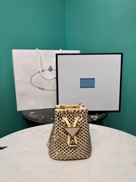 women's bag fashion casual simple high-end quality one shoulder bucket bag model 1nr016 sxk8848
women's bag fashion casual simple high-end quality one shoulder bucket bag model 1nr016 sxk8848