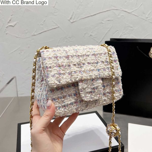 luxury cc shoulder bags classic mini flap tweed golden ball crossbody bags france brand 5a quality quilted matelasse chain serial number sho
luxury cc shoulder bags classic mini flap tweed golden ball crossbody bags france brand 5a quality quilted matelasse chain serial number sho