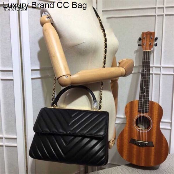 cc cross body new v grid luxury designer bags lambskin women's handbags leather strap chain shoulder bags designers crossbody bag vinta
cc cross body new v grid luxury designer bags lambskin women's handbags leather strap chain shoulder bags designers crossbody bag vinta