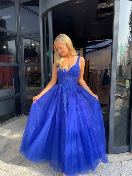 sweet royal blue lace prom dresses appliques a line long party gowns graduation dress evening dresses illusion custom made, Black
sweet royal blue lace prom dresses appliques a line long party gowns graduation dress evening dresses illusion custom made, Black