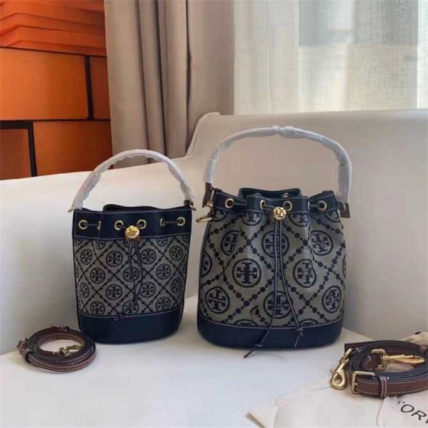 new arrival women bags fashion women's single shoulder tote round bag 66%off crossbody bag designer handbags
new arrival women bags fashion women's single shoulder tote round bag 66%off crossbody bag designer handbags