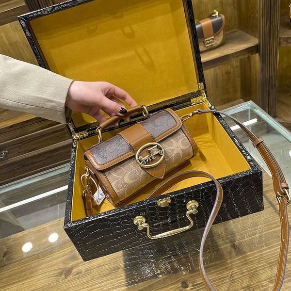 waist bags hong kong women's leather cylinder 2023 new fashion portable pillow single shoulder messenger bag
waist bags hong kong women's leather cylinder 2023 new fashion portable pillow single shoulder messenger bag