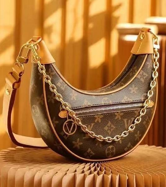 shoulder bags cross body wallets leather patchwork men women handbag designer handbags fashion lvs bao phone wallet
shoulder bags cross body wallets leather patchwork men women handbag designer handbags fashion lvs bao phone wallet